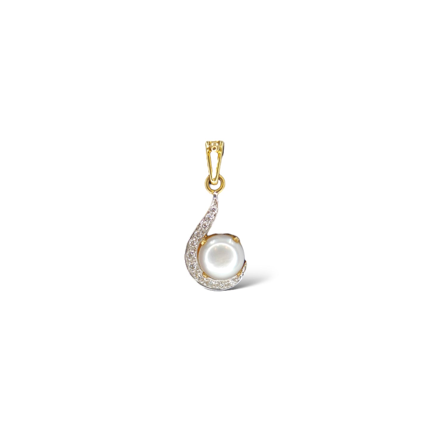 Pearl & Diamond Pendant
