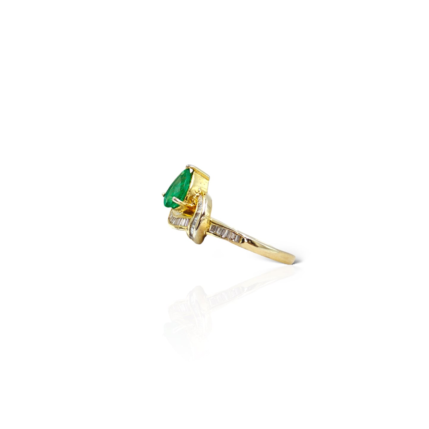 Emerald & Baguette Diamond Ring
