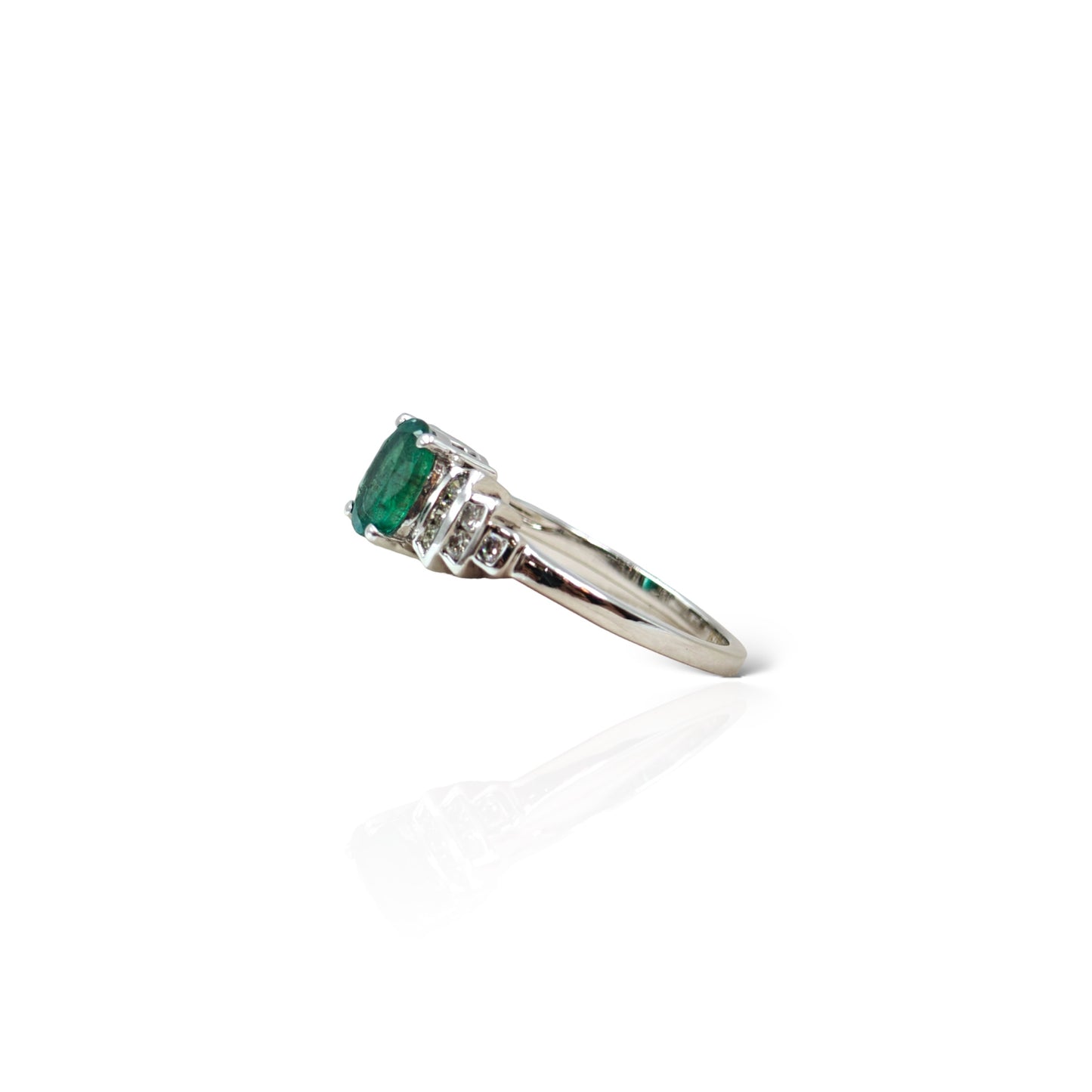 Oval Emerald & Diamond ring