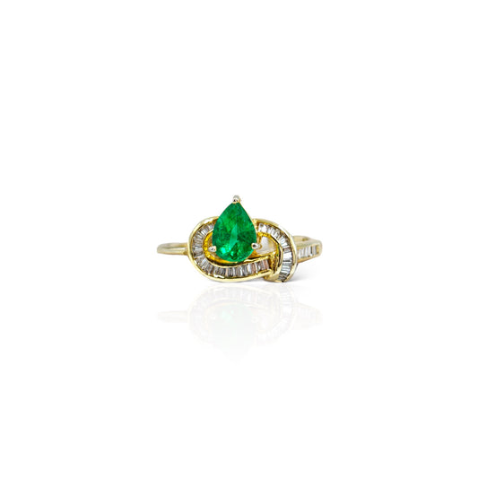 Emerald & Baguette Diamond Ring